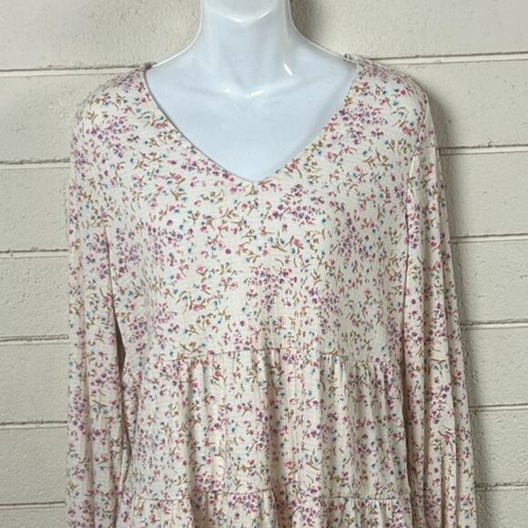 Torrid Texture Jersey V-Neck Long Sleeve Tiered Top size 0 S - Picture 11 of 11